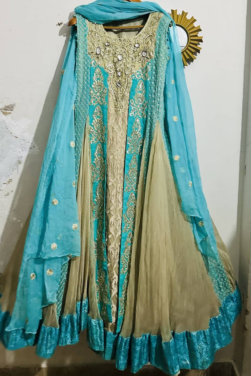 Dreses 8