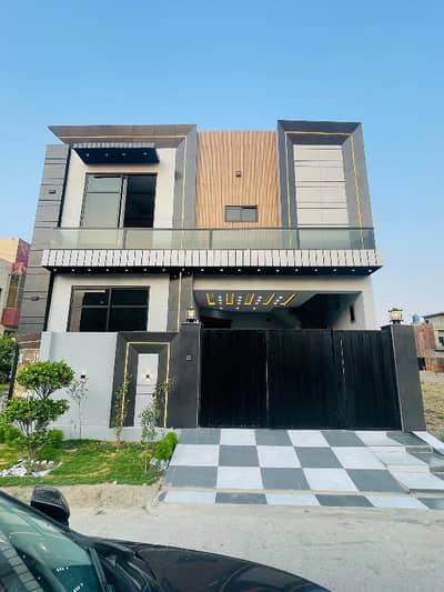 5 Marla 1.5 Store House Available For Sale