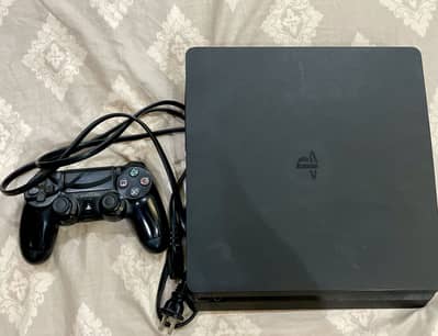 Ps4 slim 500gb with 1 controller