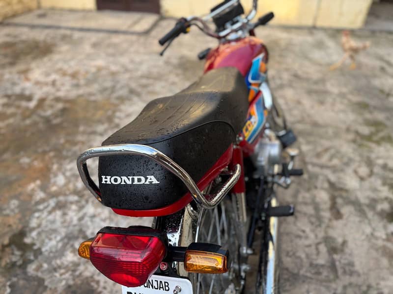 HONDA CD70 3