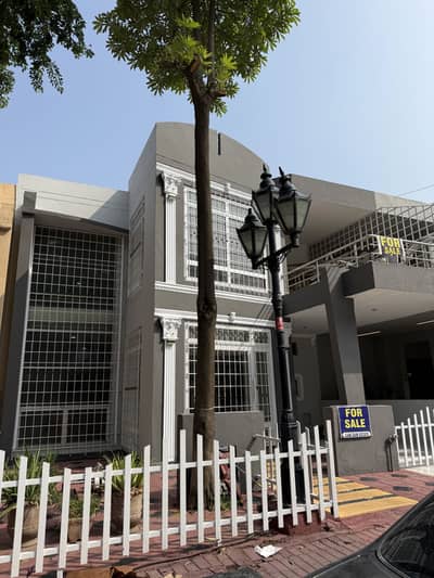 8 MARLA BEAUTIFUL HOUSE FOR SALE IN SAFARI VALLEY SECTOR B