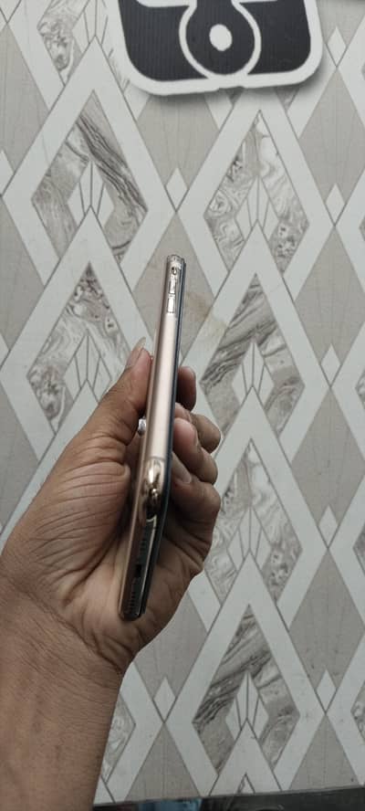 Apple iPhone XS