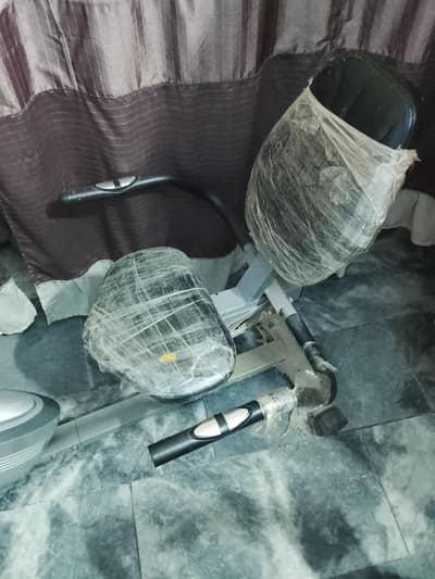 Exercise maction back sports k sath condition 10×10 and good condition