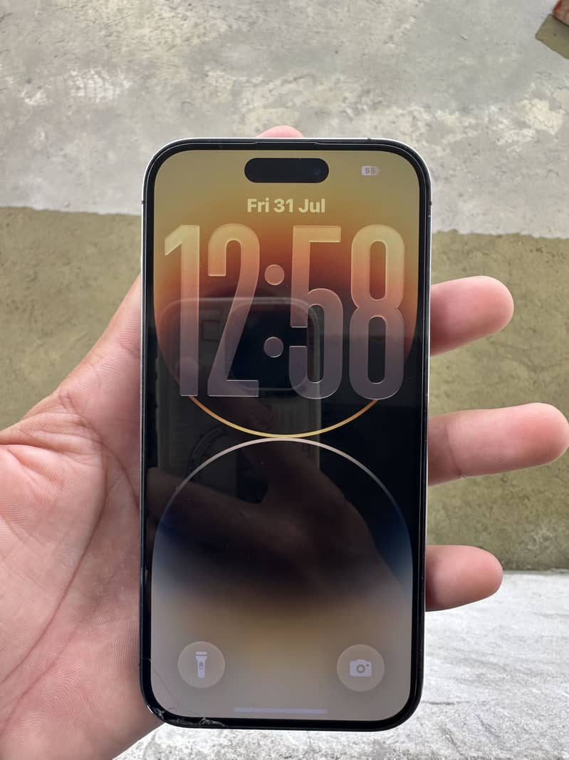 Iphone 14 pro max 1