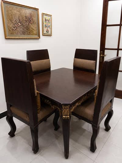 Elegant Wooden Dining Table with 4 Chairs – Excellent Design