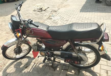 HONDA CD70 16 MODEL