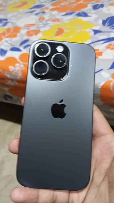 Apple iPhone 16 Pro