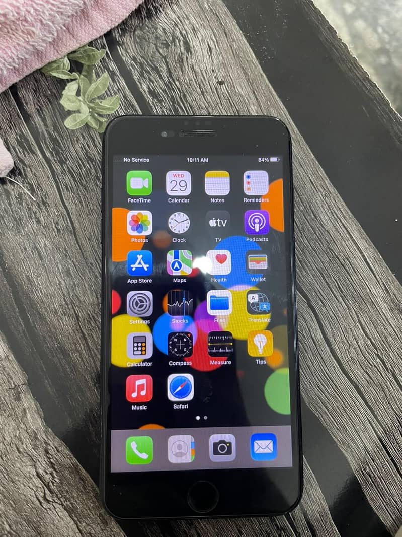 Apple iPhone 7 Plus 5