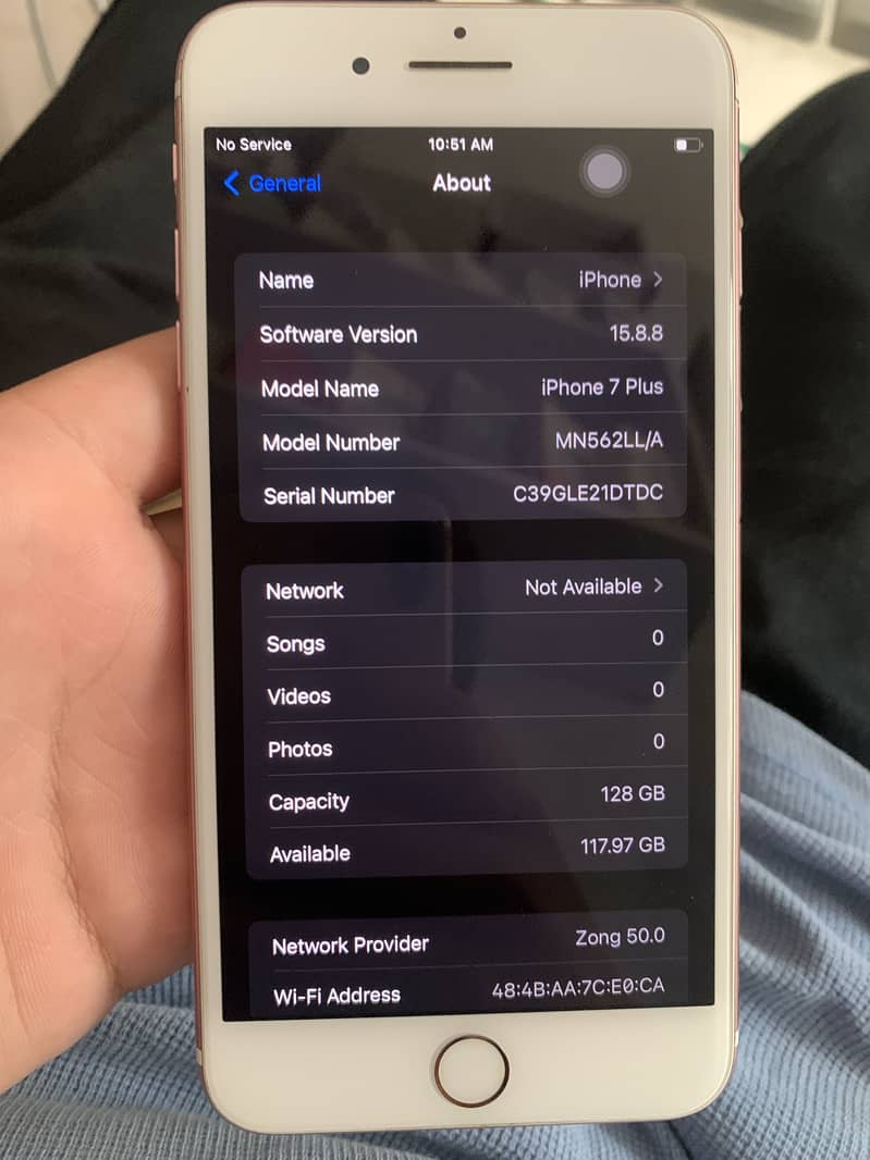 Apple iPhone 7 Plus 6