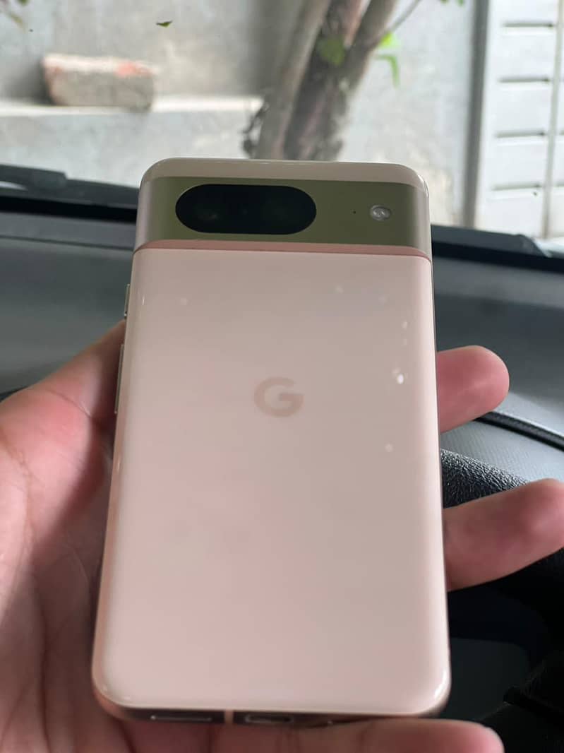 Google Pixel 8 0