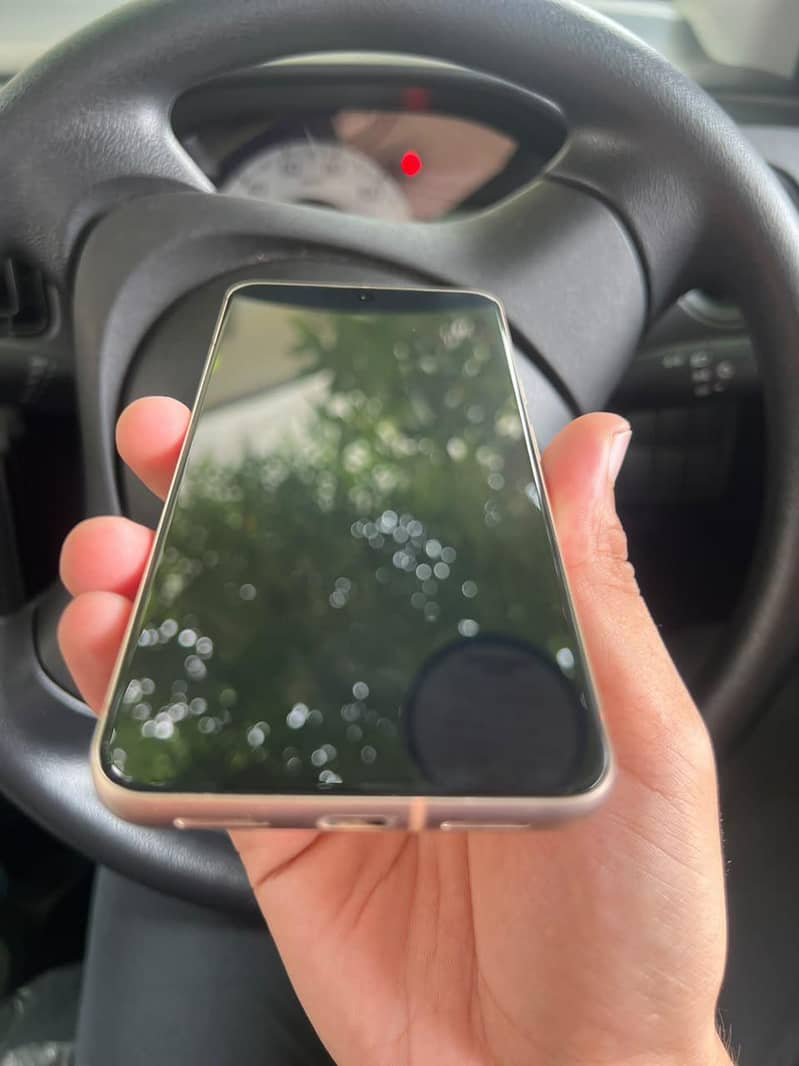 Google Pixel 8 1
