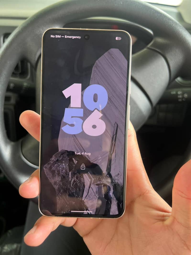 Google Pixel 8 3