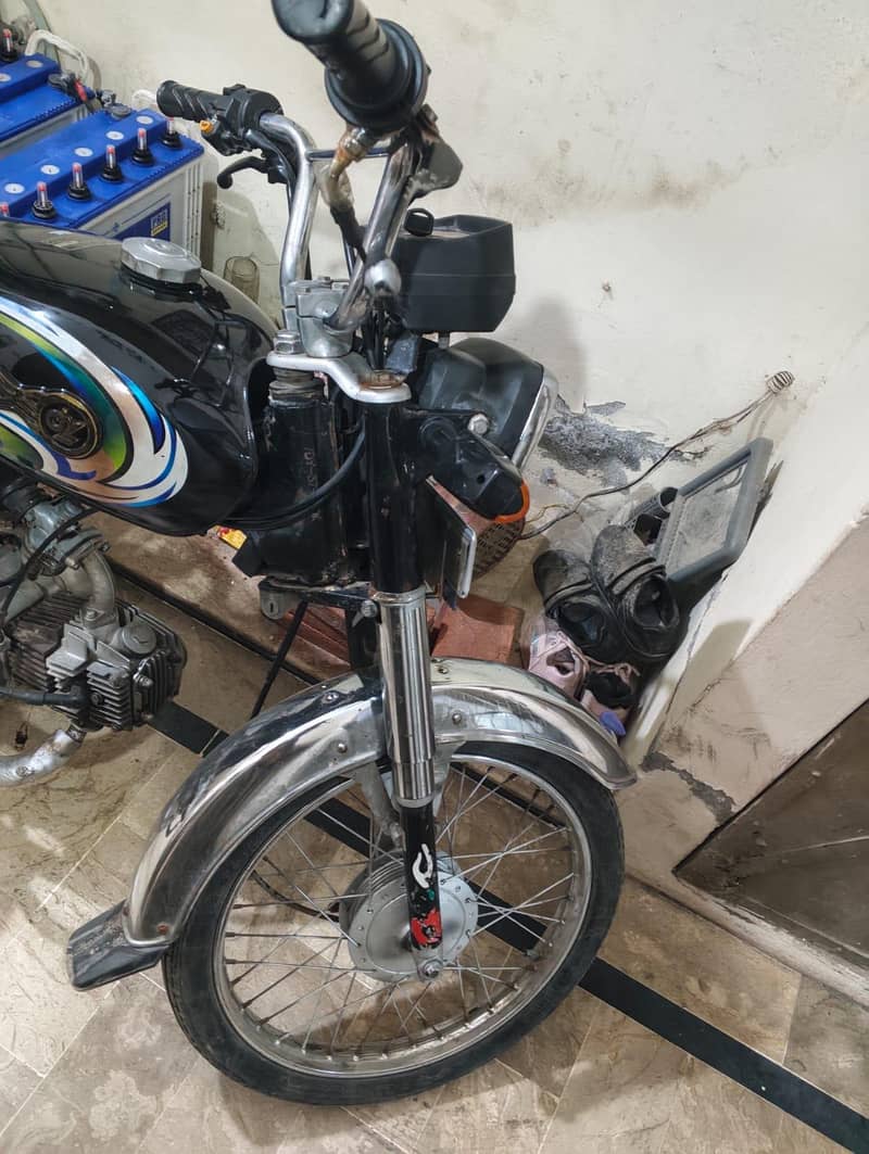 10/10 condition +engine 1