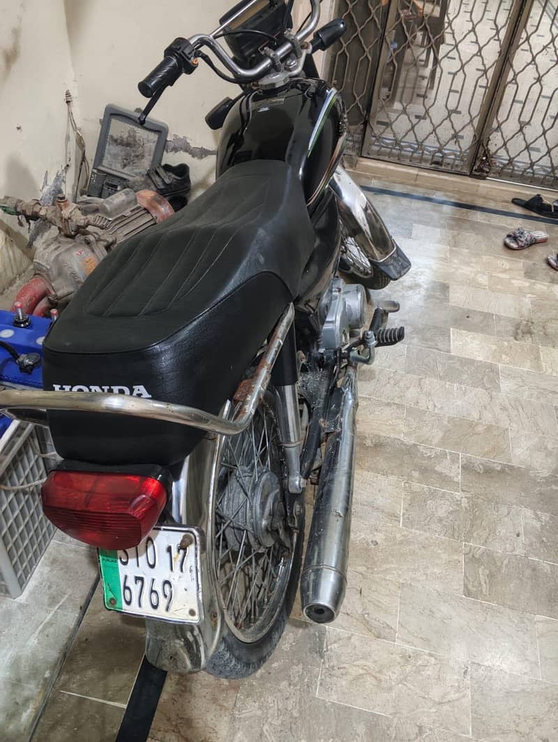 10/10 condition +engine 2