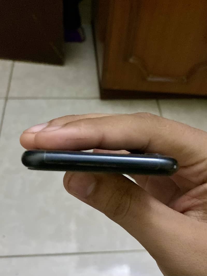 Apple iPhone SE 5