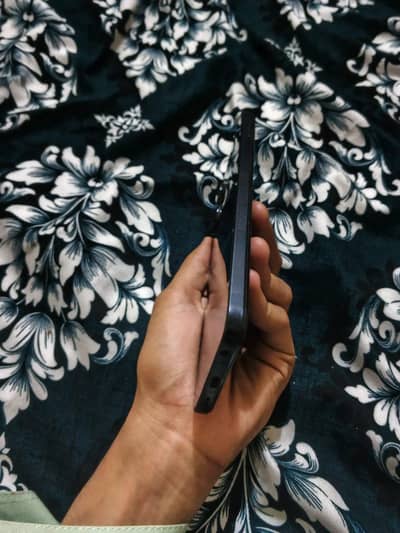 Infinix Hot 30 Play
