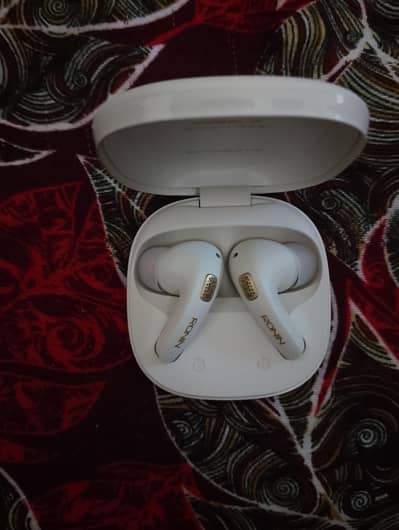Ronin pebble airpods