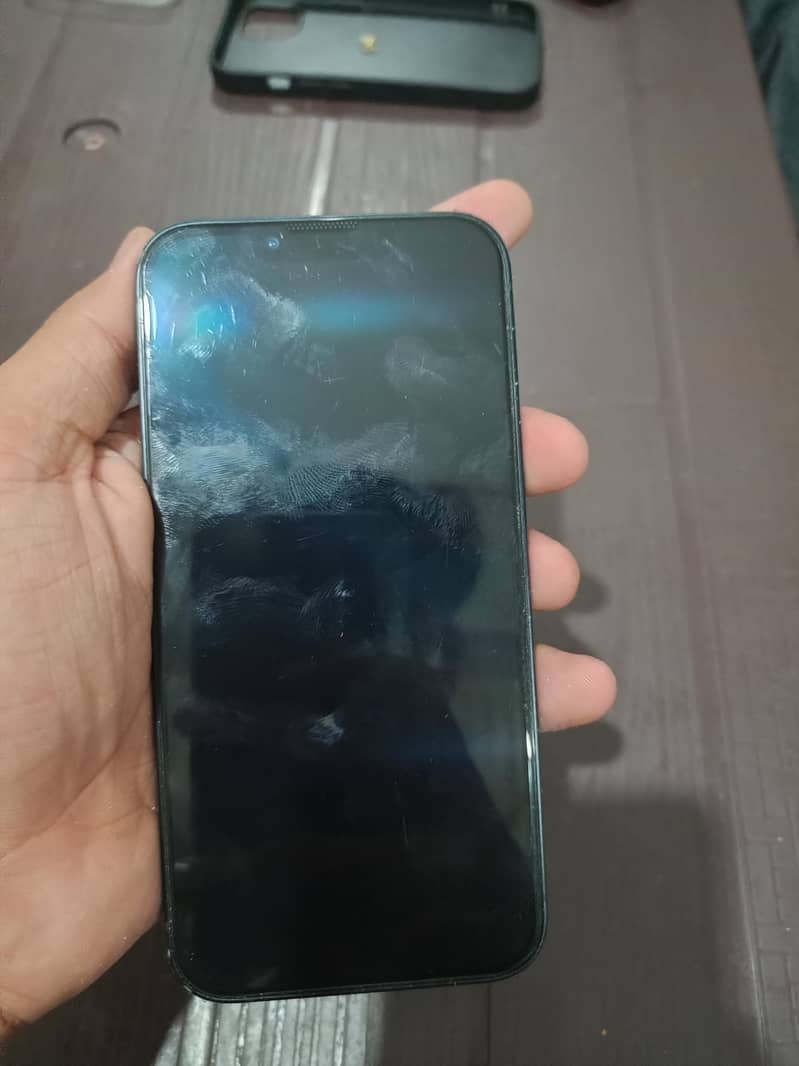 Apple iPhone 13 3