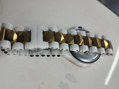 Premium Watch ⌚