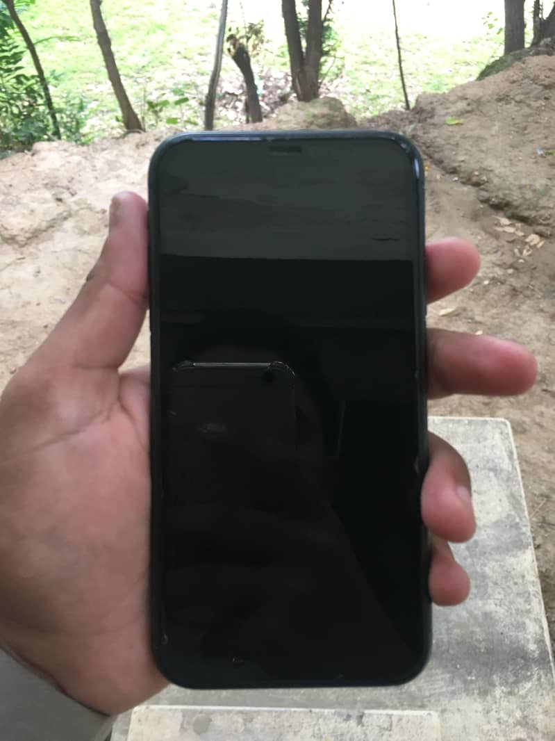 Apple iPhone 11 2