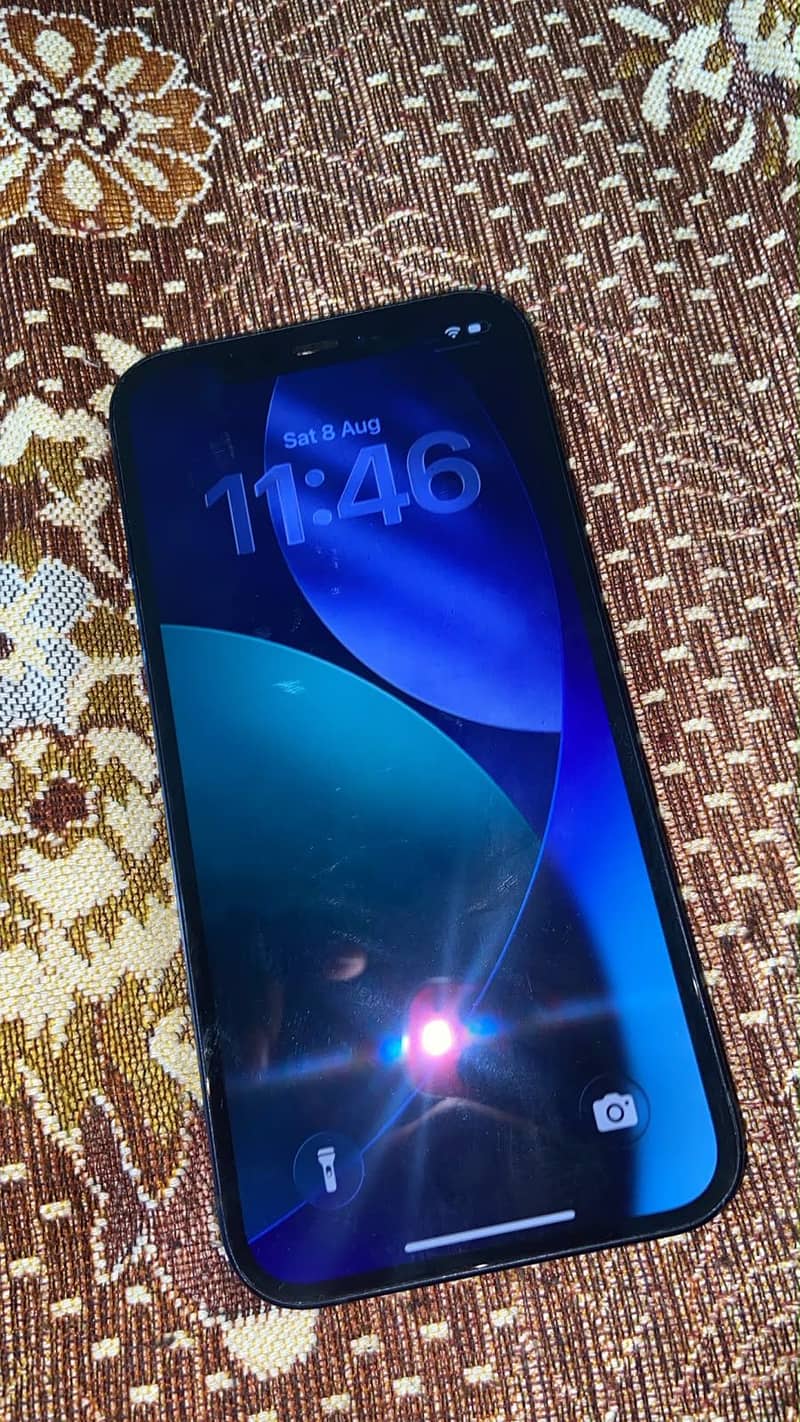 Apple iPhone 12 1