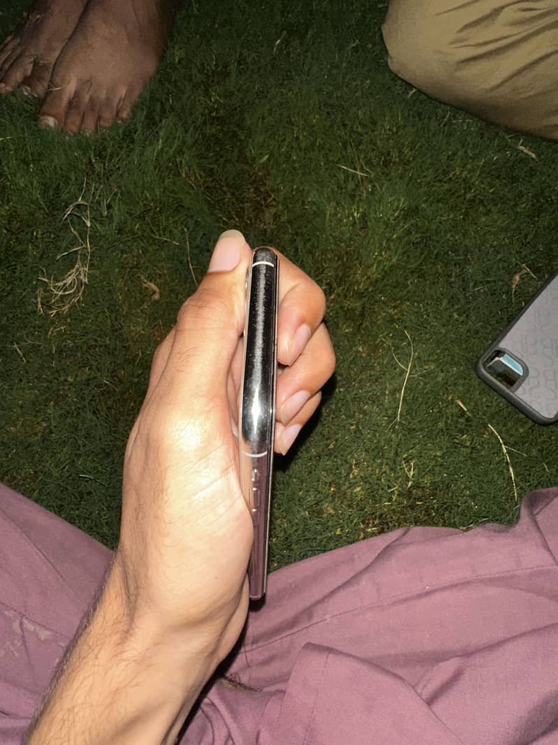 Apple iPhone 11 Pro 3