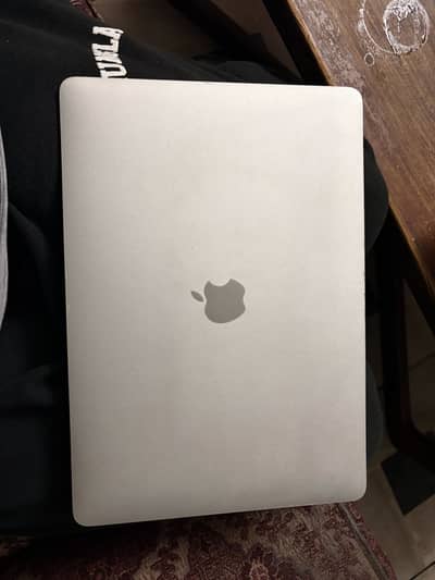 Macbook air M1
