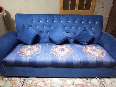 3 Seater Good Condition Sofa For Sale