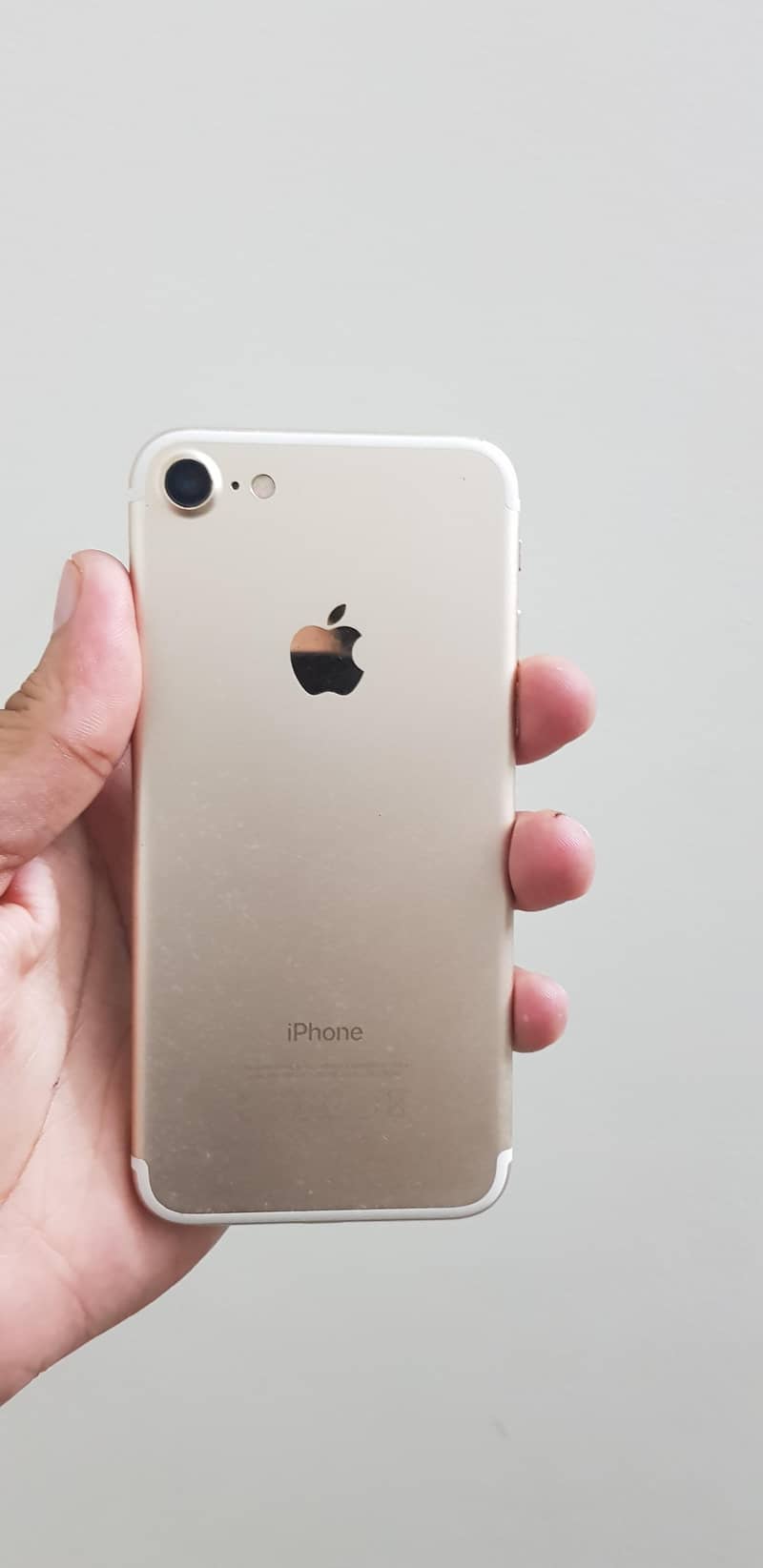 Apple iPhone 7 1