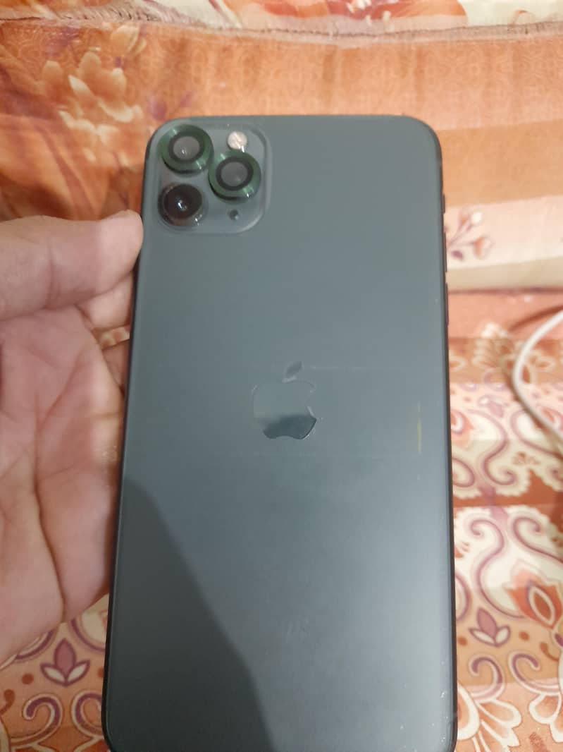 Apple iPhone 11 Pro Max 1