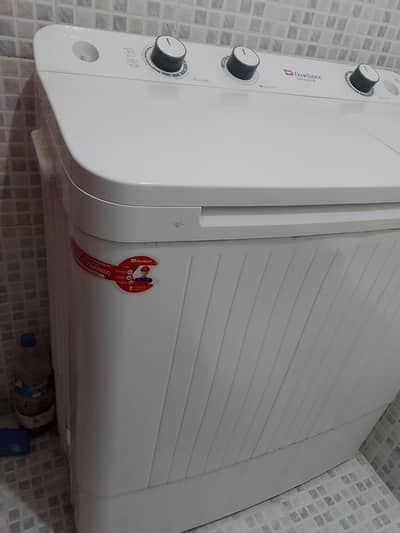 Dawlance semi auto Washing machine