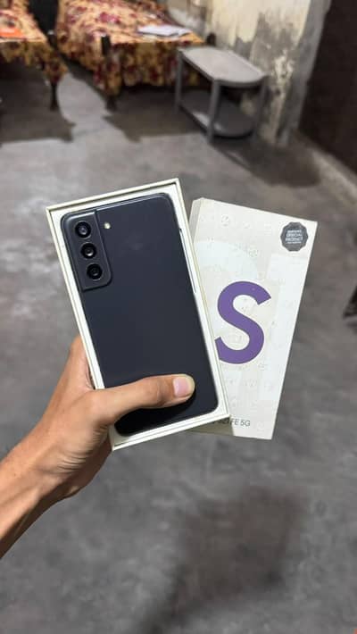 Samsung S21 FE 5g (dual physical official PTA)