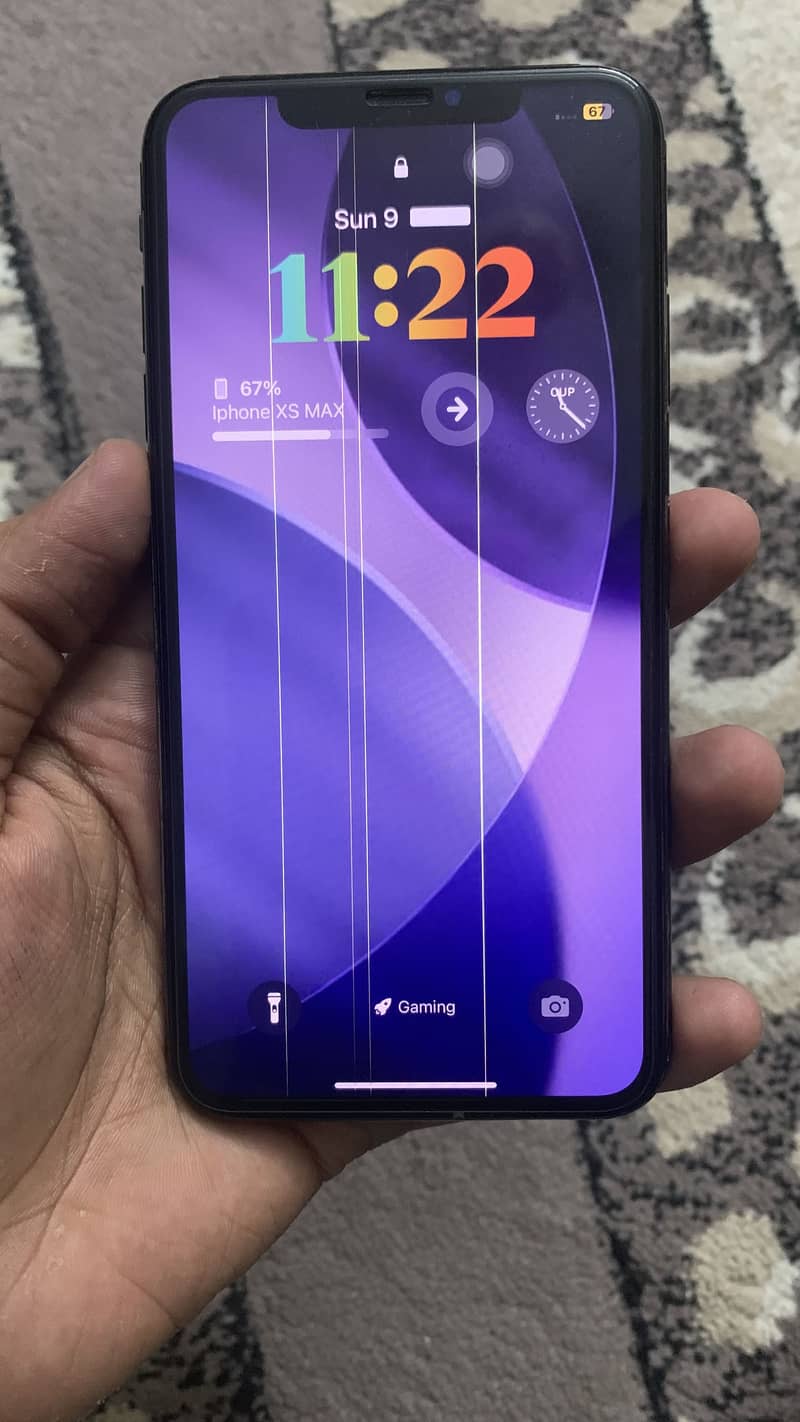 Apple iPhone XS Max 1