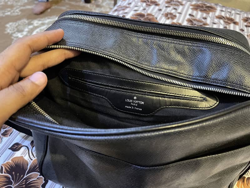 Louis Vuitton 2