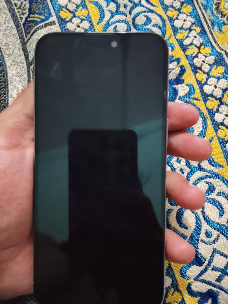 iphone 15 pro max 2