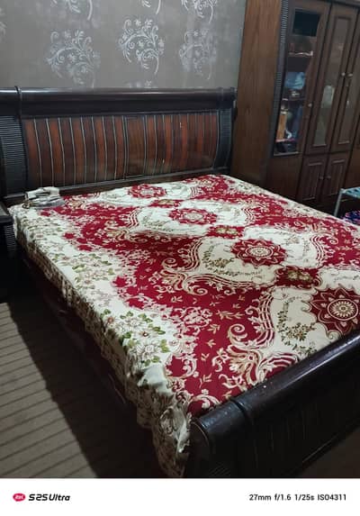 Bedroom set - Wooden furniture - Bed set - Luxury furniture - lakri ka