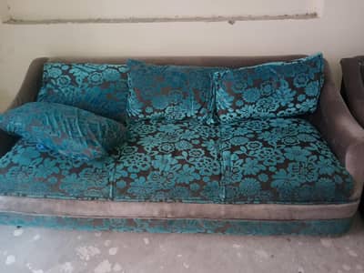 5 SEATER SOFA | 10 BY 10 CONDITION