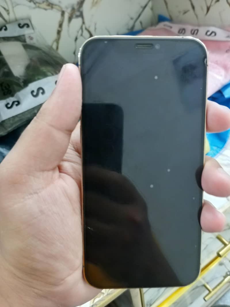 Apple iPhone 12 Pro 6
