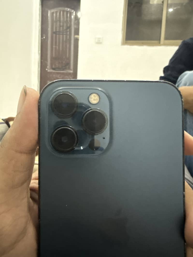 Apple iPhone 12 Pro Max 6