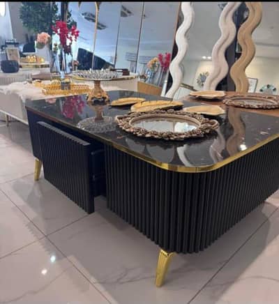 Centre Tables & Coffee Tables