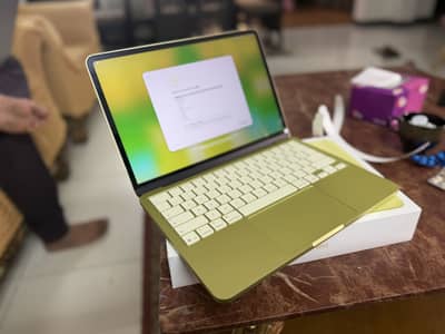 Macbook Neo 512 GB Touch ID