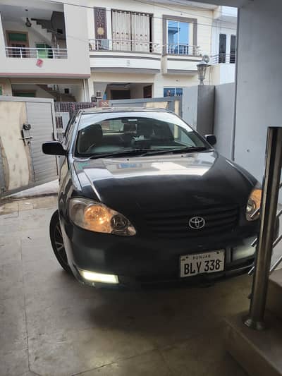 Toyota Corolla saloon