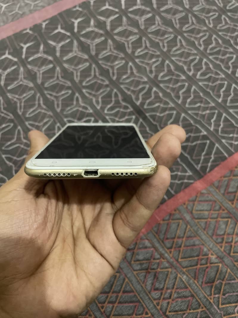 OPPO A71 3