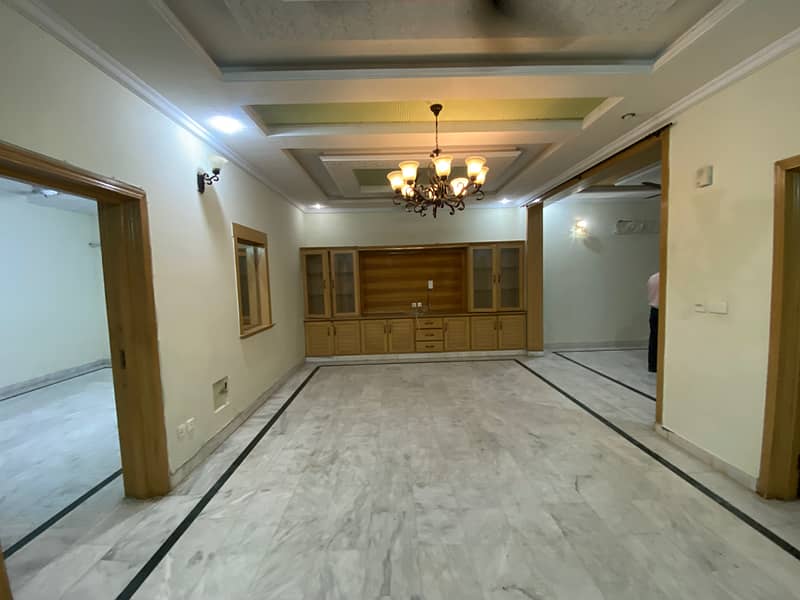 10 Marla Ground Floor With All Basic Necessities 2