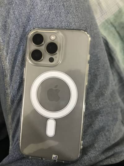 Iphone 15 Pro max 256gb Factory locked Natural Titanium