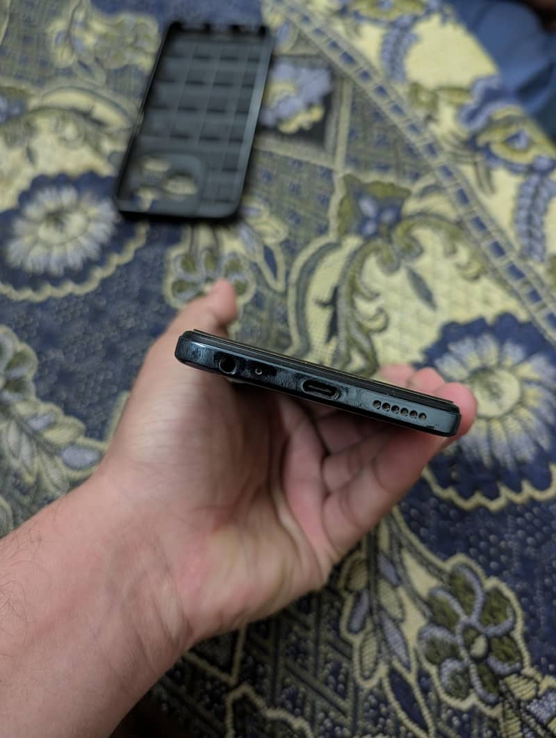 Tecno Spark 10C 4
