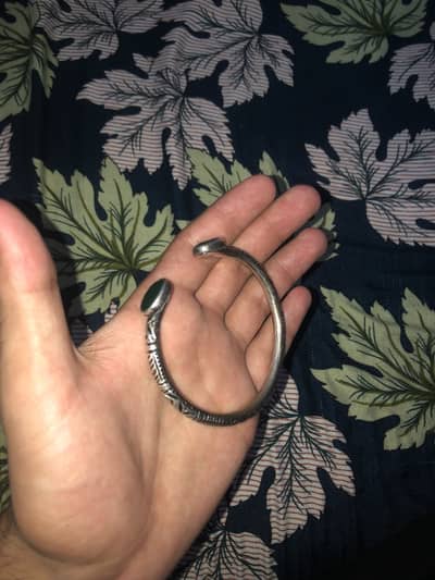 Antique Chandi Ka Kara for Men with Green Stone