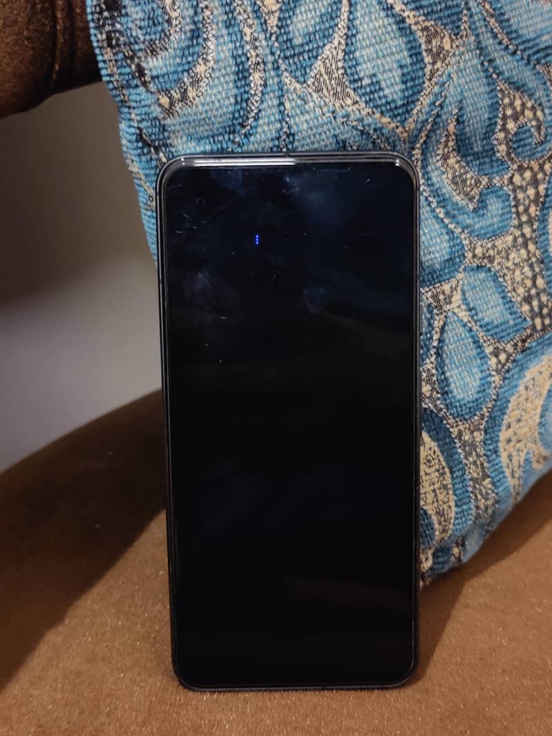 Google Pixel 8 4