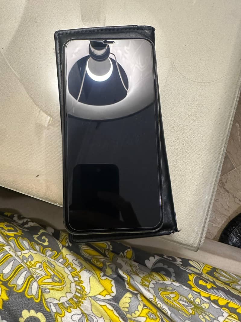 iPhone 11 Pro(PTA) 1