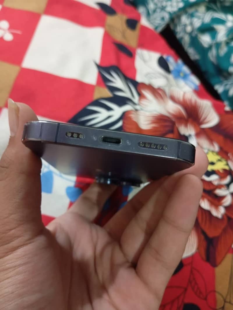 Apple iPhone 14 Pro 1
